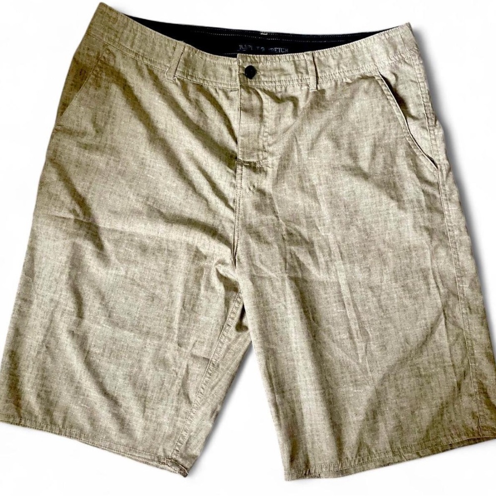 B. Split Stretch Limited Edition Men's Shorts
